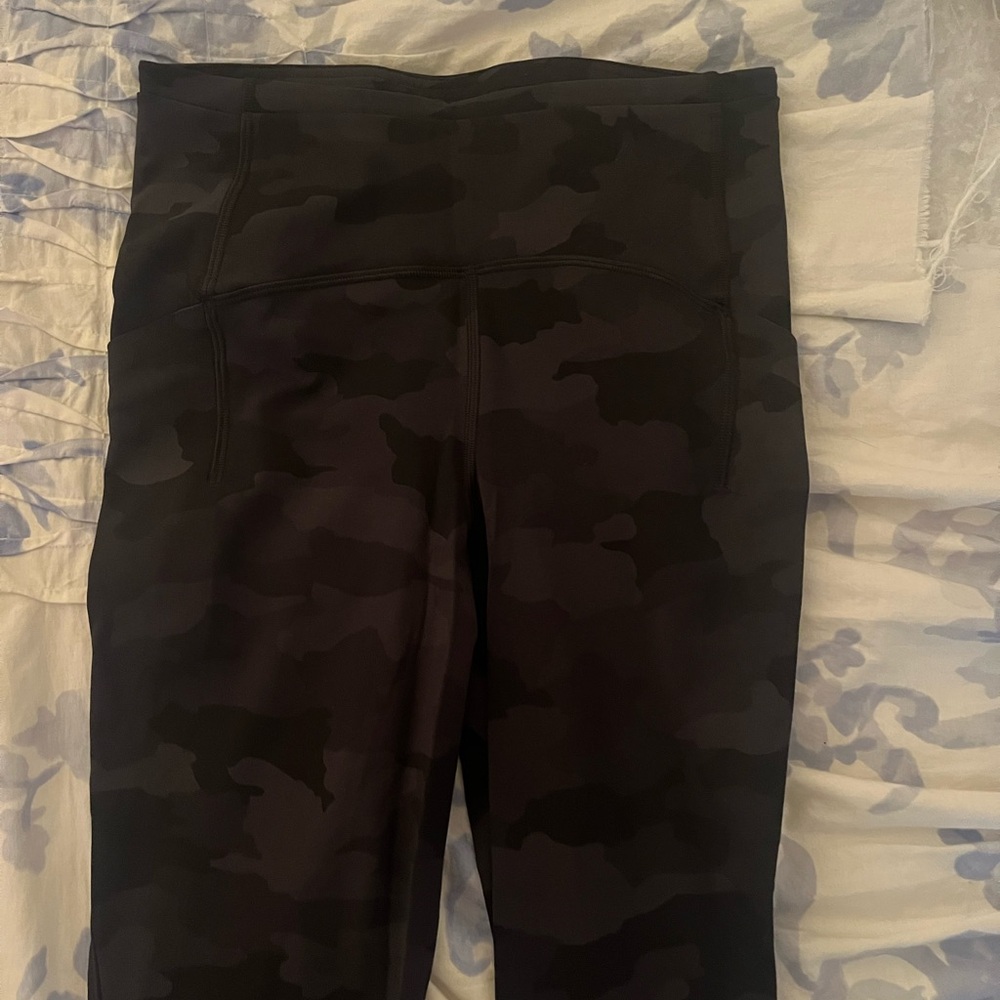 Lululemon camo leggings